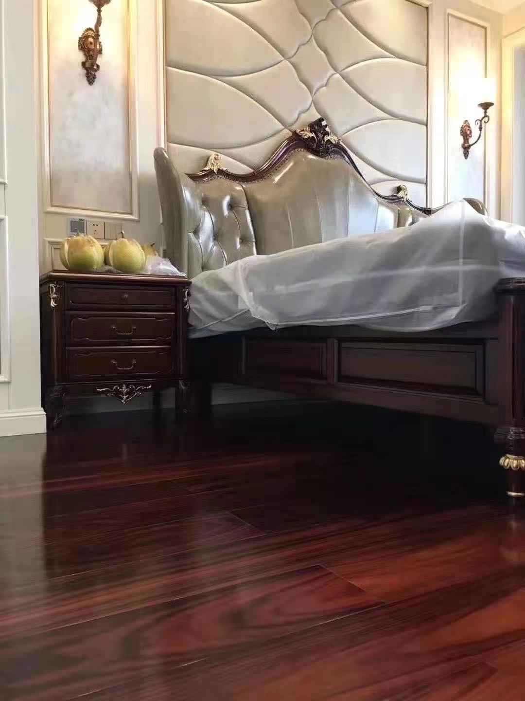 如何挑選實(shí)木地板？