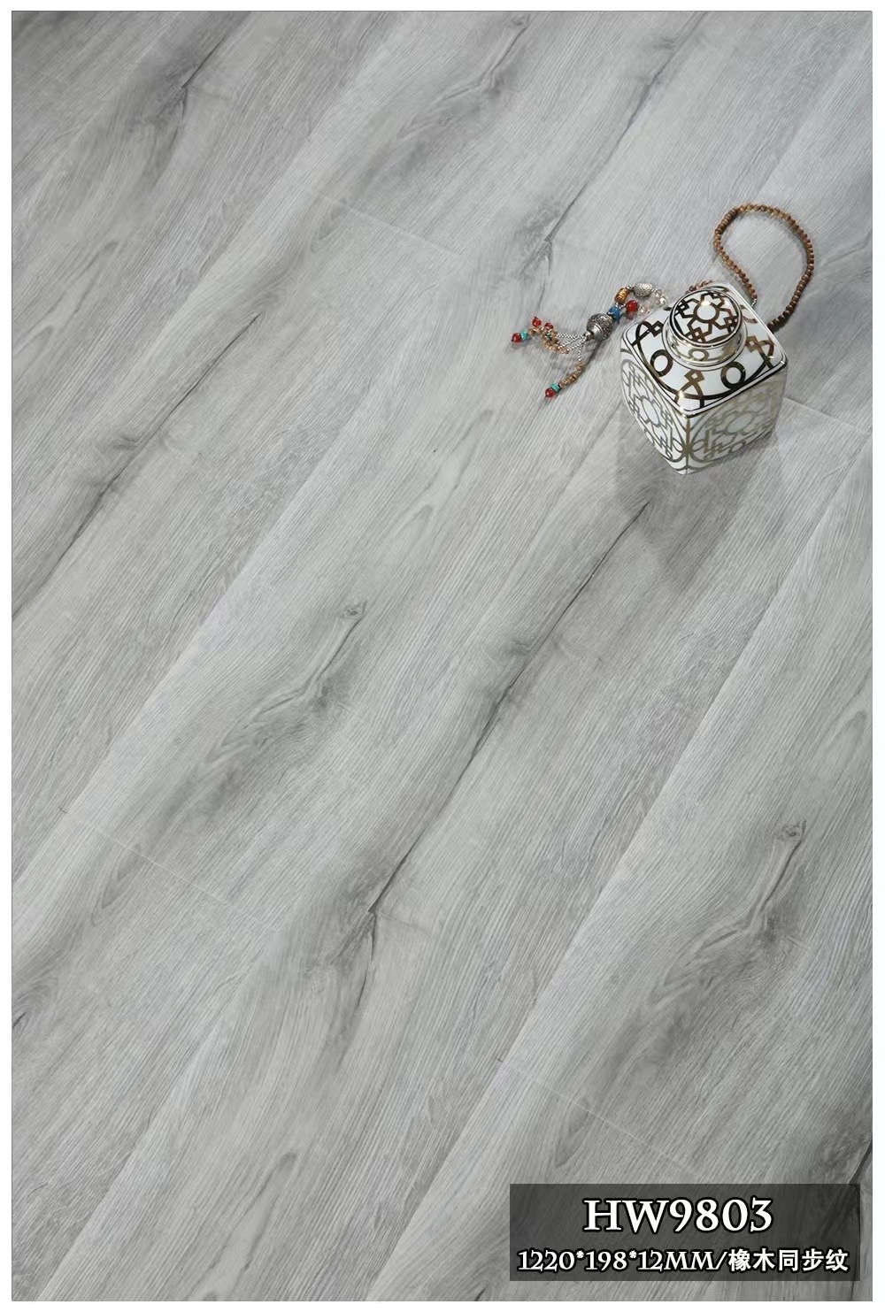 實(shí)木地板如何保養(yǎng)？關(guān)于打蠟、拋光、打磨的一些竅門