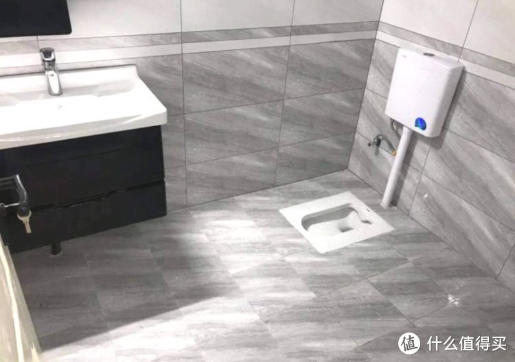 119㎡現(xiàn)代簡約三居室，20萬全包給熟人裝修，還沒開始入住先曬曬