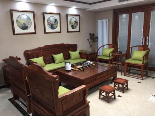 婆婆40萬裝修新房，效果真是無語了！閨蜜：可以拍古裝劇了！