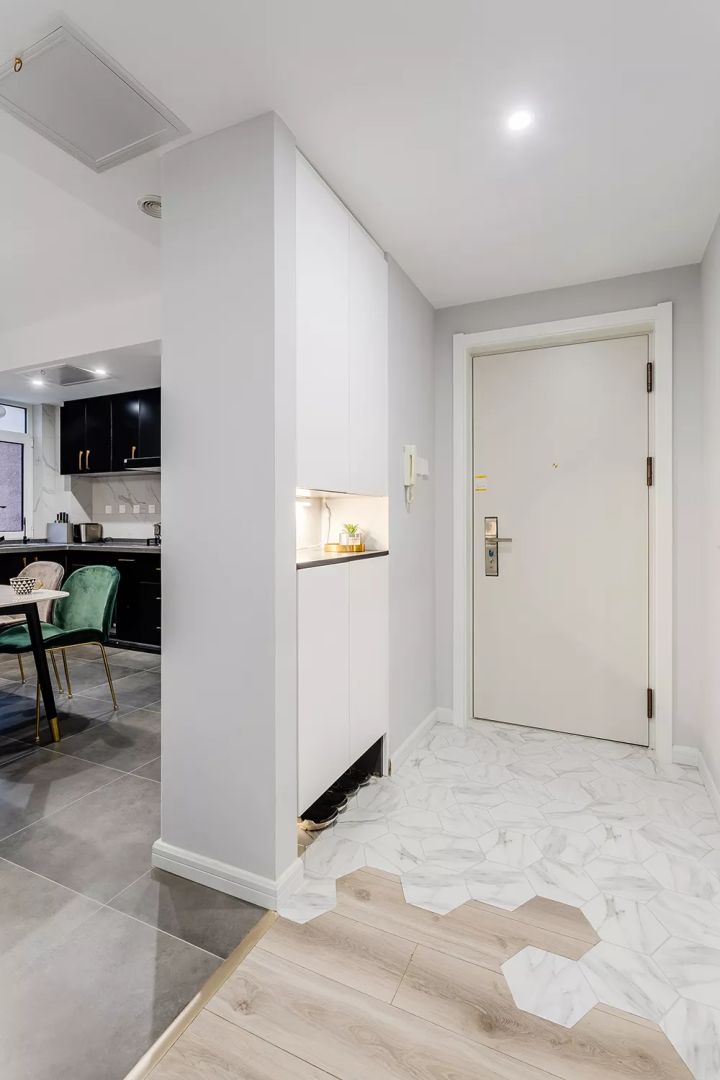 預(yù)算25萬，請問120平帶開放式廚房的現(xiàn)代簡約風(fēng)要如何設(shè)計？