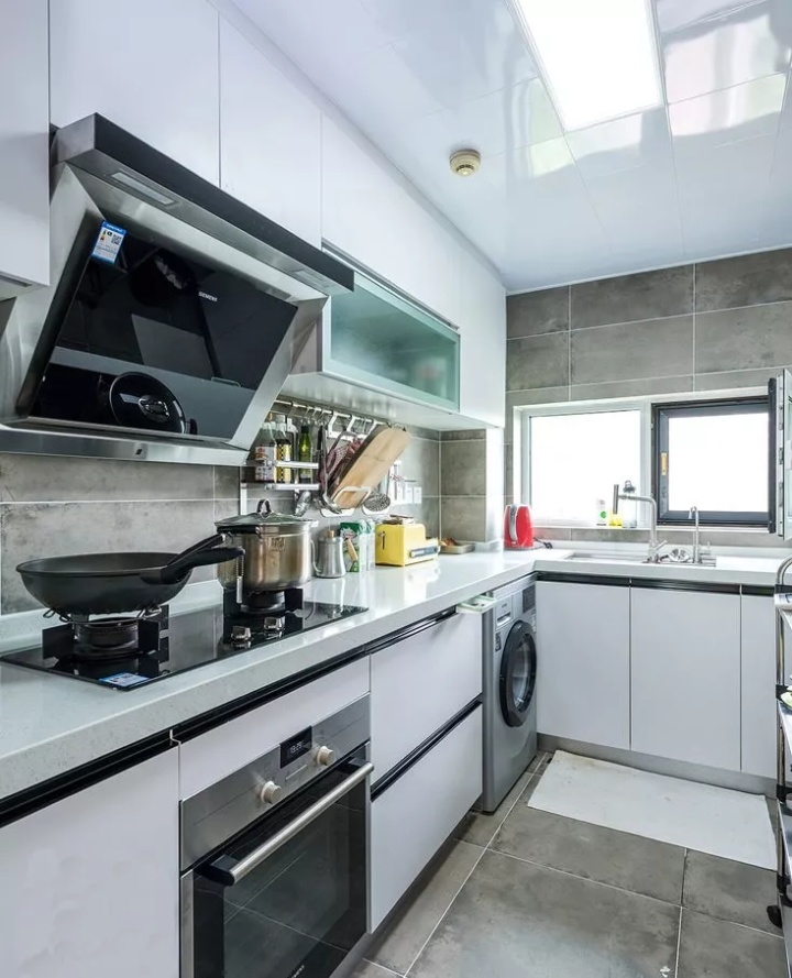 不同類型的廚房裝修效果圖，這樣裝修不過時(shí)