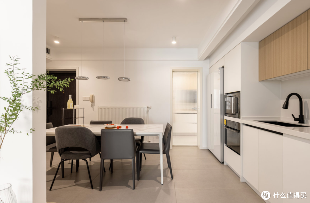 兩室改三室，單衛(wèi)改雙衛(wèi)，她家布局，說是“神設(shè)計”都不為過