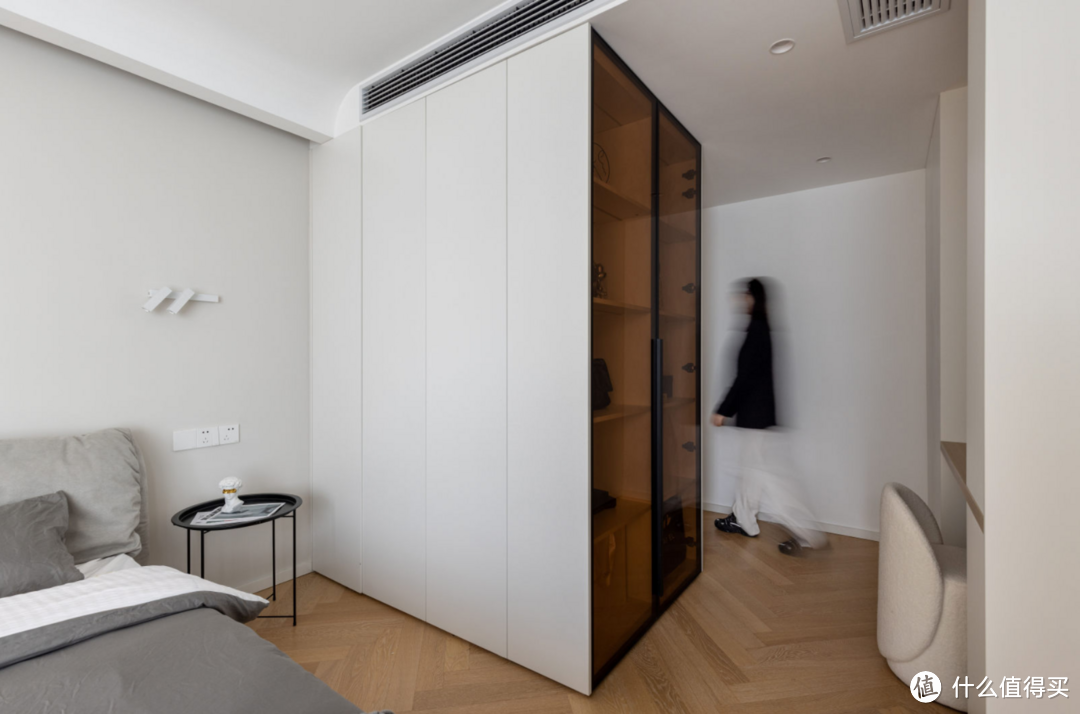 兩室改三室，單衛(wèi)改雙衛(wèi)，她家布局，說是“神設(shè)計”都不為過