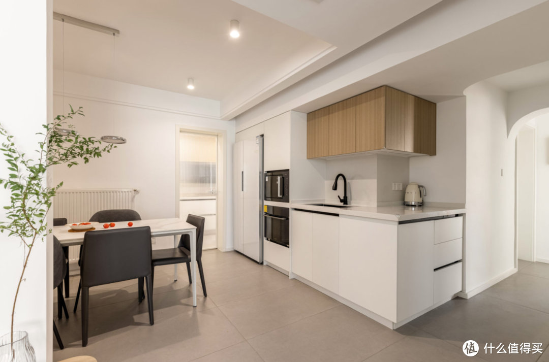 兩室改三室，單衛(wèi)改雙衛(wèi)，她家布局，說是“神設(shè)計”都不為過