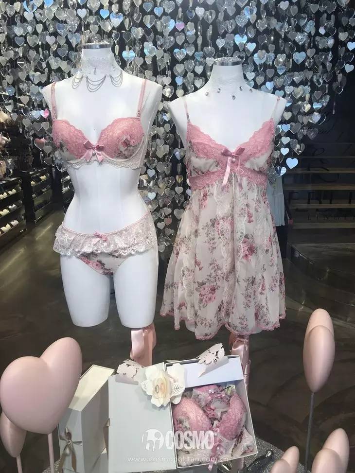 圖滿多裝修效果圖童裝店_內衣店裝修圖_烘培店裝修cad圖