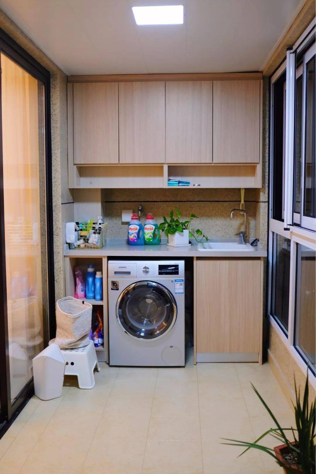 80平2室2廳小戶(hù)型裝修_80平兩室裝修效果圖_40平兒童服裝店裝修效果了圖