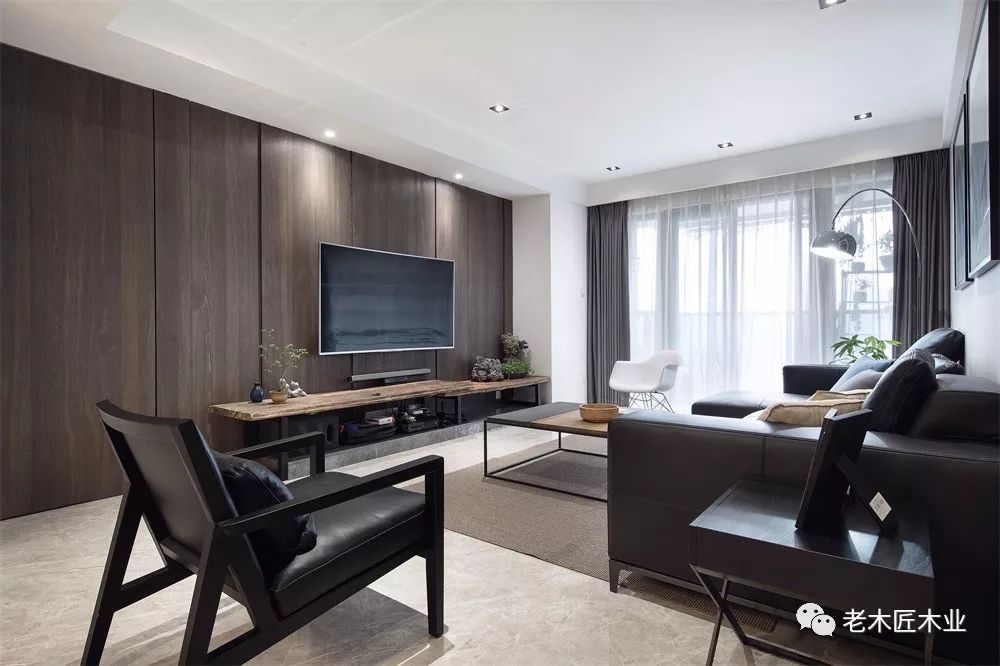 裝修家具買實木白胚_(dá)實木家具裝修效果圖_雙葉家具實木沙發(fā)墊