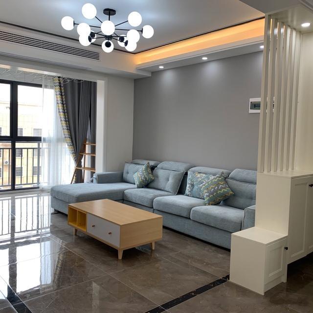 參觀鄰居現(xiàn)代風(fēng)格家新，全屋效果好漂亮！主臥假飄窗設(shè)計是亮點(diǎn)