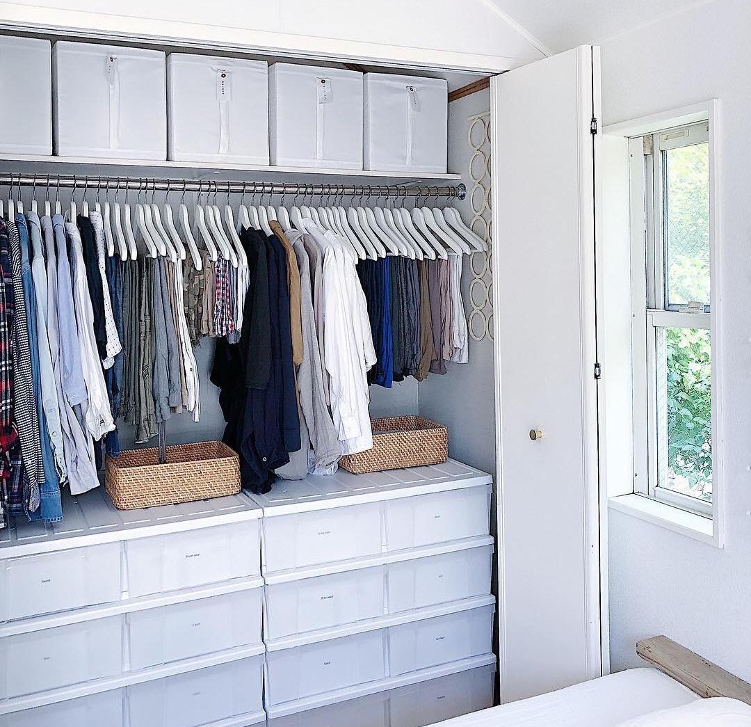 日式住宅的收納精髓，全在這2平的“去衣柜化”設計里，靈活實用