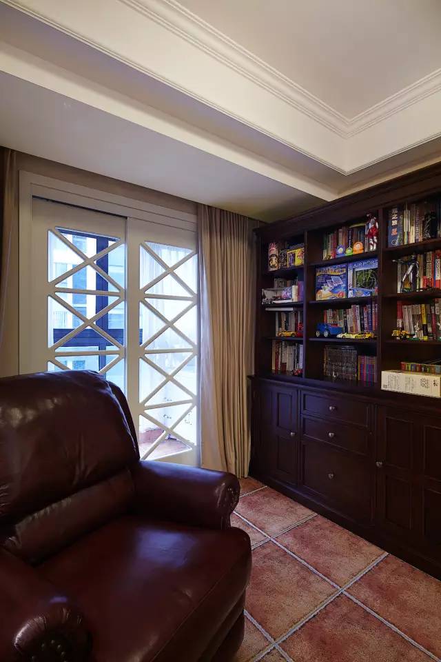 美式裝修風格_美式鄉(xiāng)村風格裝修_小美式風格裝修圖片