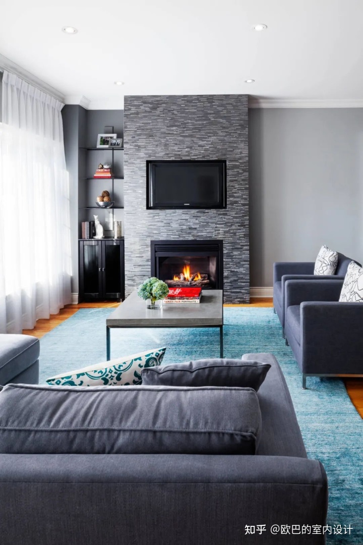 現(xiàn)代簡(jiǎn)約客廳吊頂效果_客廳吊頂裝修效果圖_客廳吊頂裝修效果圖片