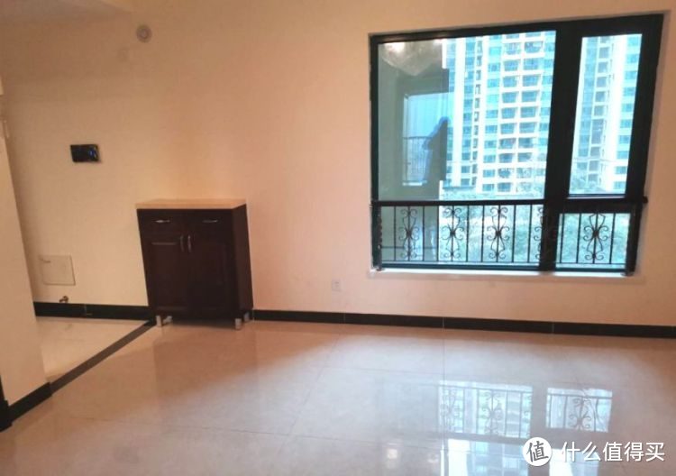 首付10萬入手的單身公寓，51㎡一室一廳恒大精裝房，月供1200元