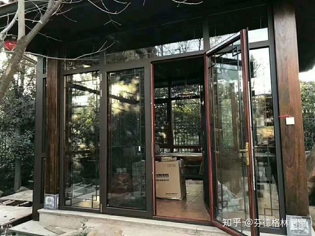 兒童房裝修效果圖片_2018婚房裝修效果圖片_陽(yáng)光房裝修效果圖