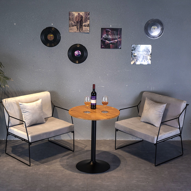 鹽城市市政府辦公室副秘書長(zhǎng)_北京辦公室裝修設(shè)計(jì)_辦公場(chǎng)所裝修專業(yè)寫字樓裝修