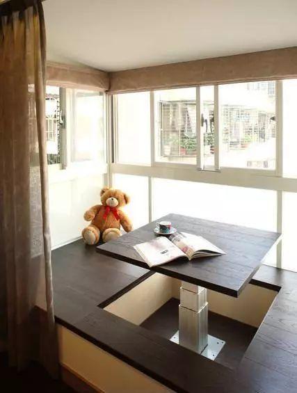 陽臺別亂裝，8個榻榻米設計分享給你，多出一間房真不是吹牛的