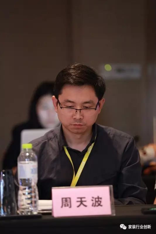 青島裝修設(shè)計(jì)_咖啡廳裝修效果圖 設(shè)計(jì)_上海裝修展會(huì)春亭設(shè)計(jì)棒