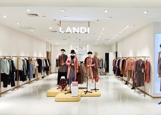 11&77 | 女裝店面裝修有哪些需要的點？