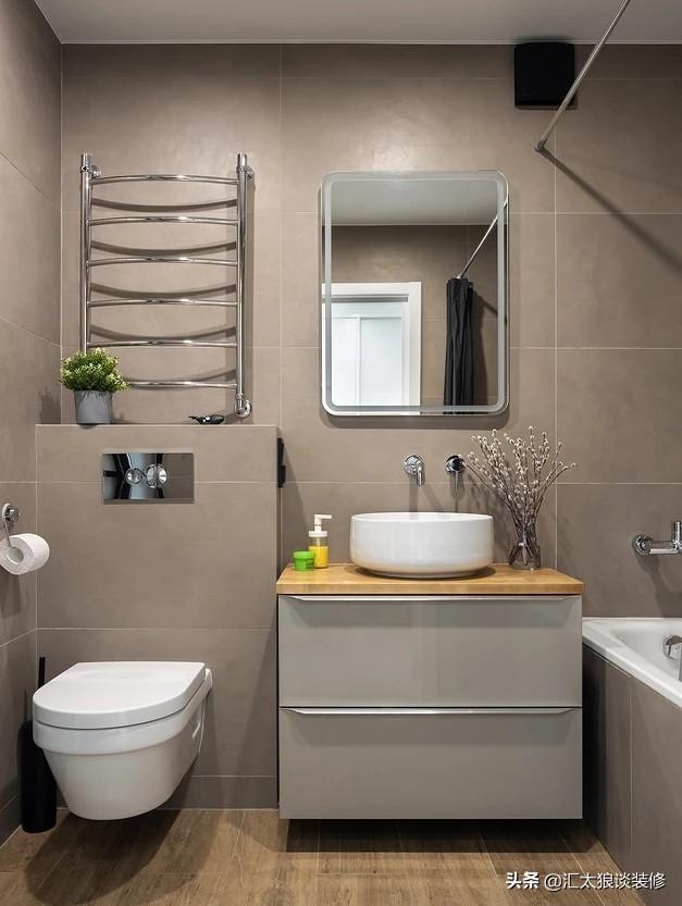 都是小戶型都是簡裝，我家裝完像出租房，她家卻有氣質(zhì)多了，佩服