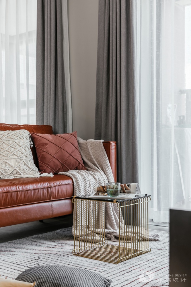 臥室床裝修效果圖打通2套小公寓，獲得舒適的生活北歐極簡臥室設(shè)計圖片賞析