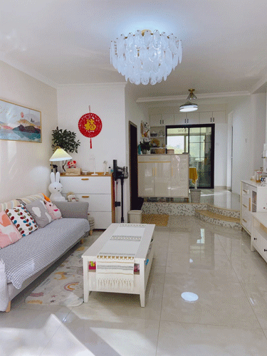 終于喬遷新家了，全屋乳膠漆，天花板只有石膏線，簡裝反而更耐看