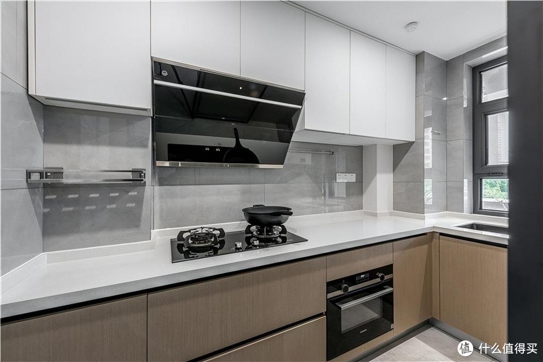 我也想給父母裝一套這樣的養(yǎng)老房，不用多豪華，簡(jiǎn)潔舒適就夠了