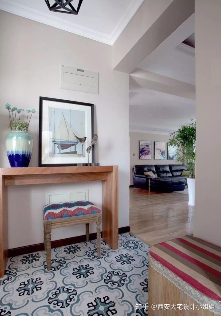 門(mén)廳鞋柜玄關(guān)裝修效果圖大全_門(mén)廳玄關(guān)裝修效果圖_電梯入戶門(mén)廳裝修效果