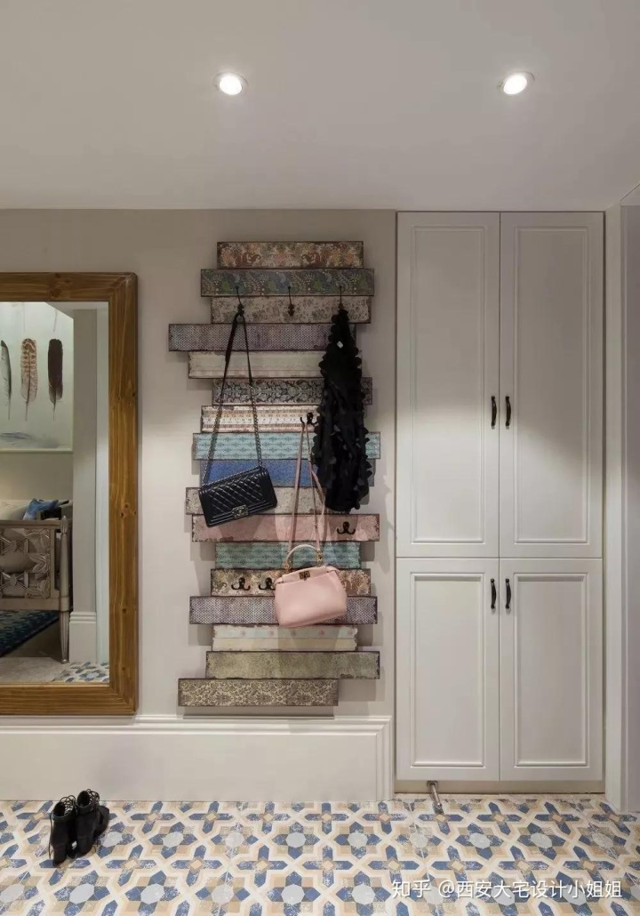 門(mén)廳玄關(guān)裝修效果圖_門(mén)廳鞋柜玄關(guān)裝修效果圖大全_電梯入戶門(mén)廳裝修效果